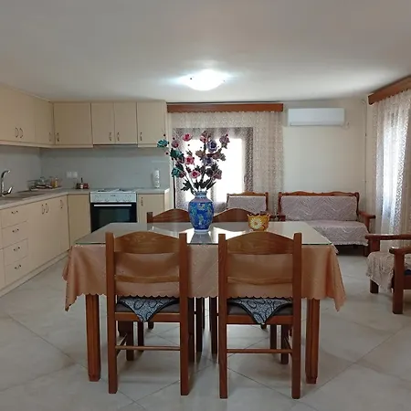 Apartment Eirini's House
