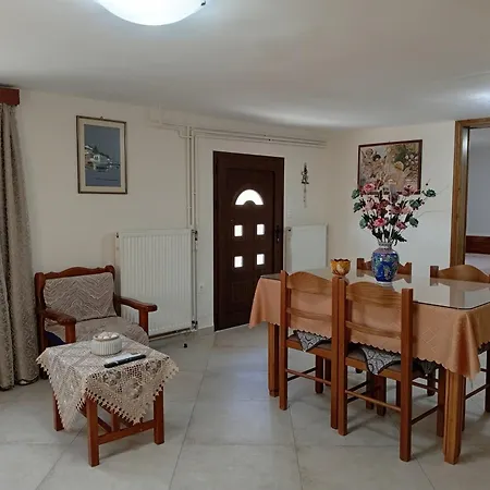 Apartment Eirini's House Leonidio