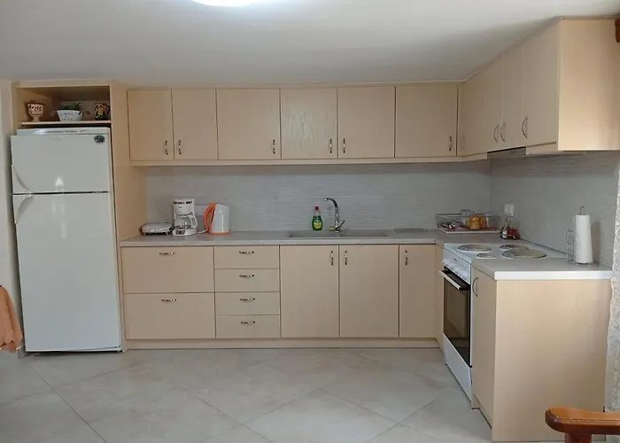 Апартаменты Eirini's House *