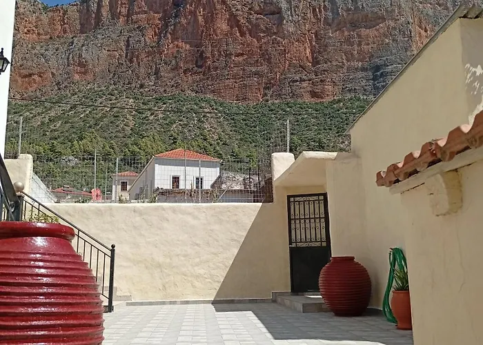 Апартаменты Eirini's House *